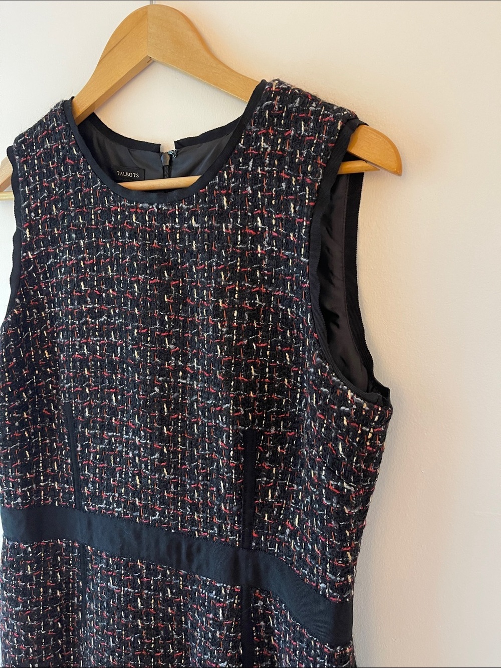 Talbots Wool Blend Tweed Sheath Dress Size 10 Black Multicolor Career - Picture 2 of 7